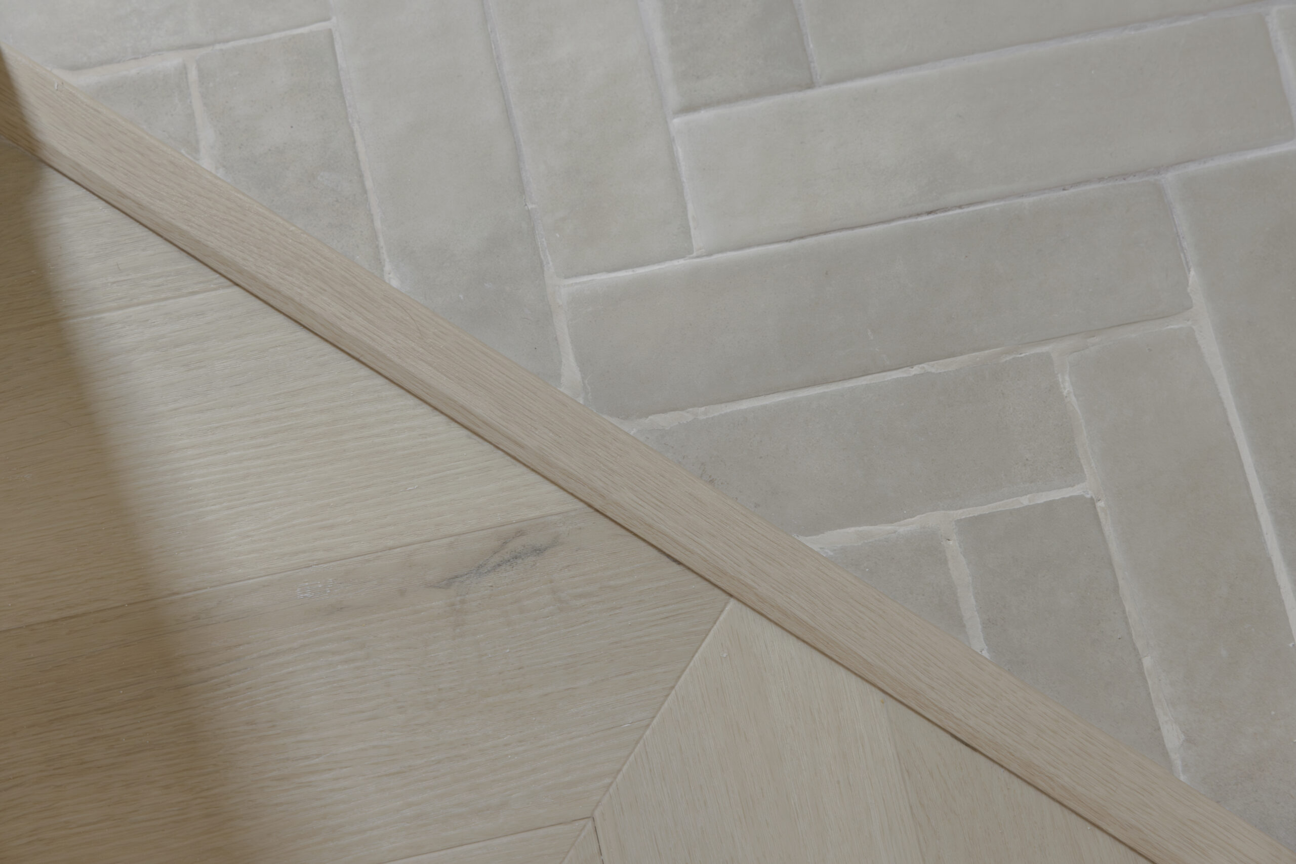 Studio bespoke_mira_30